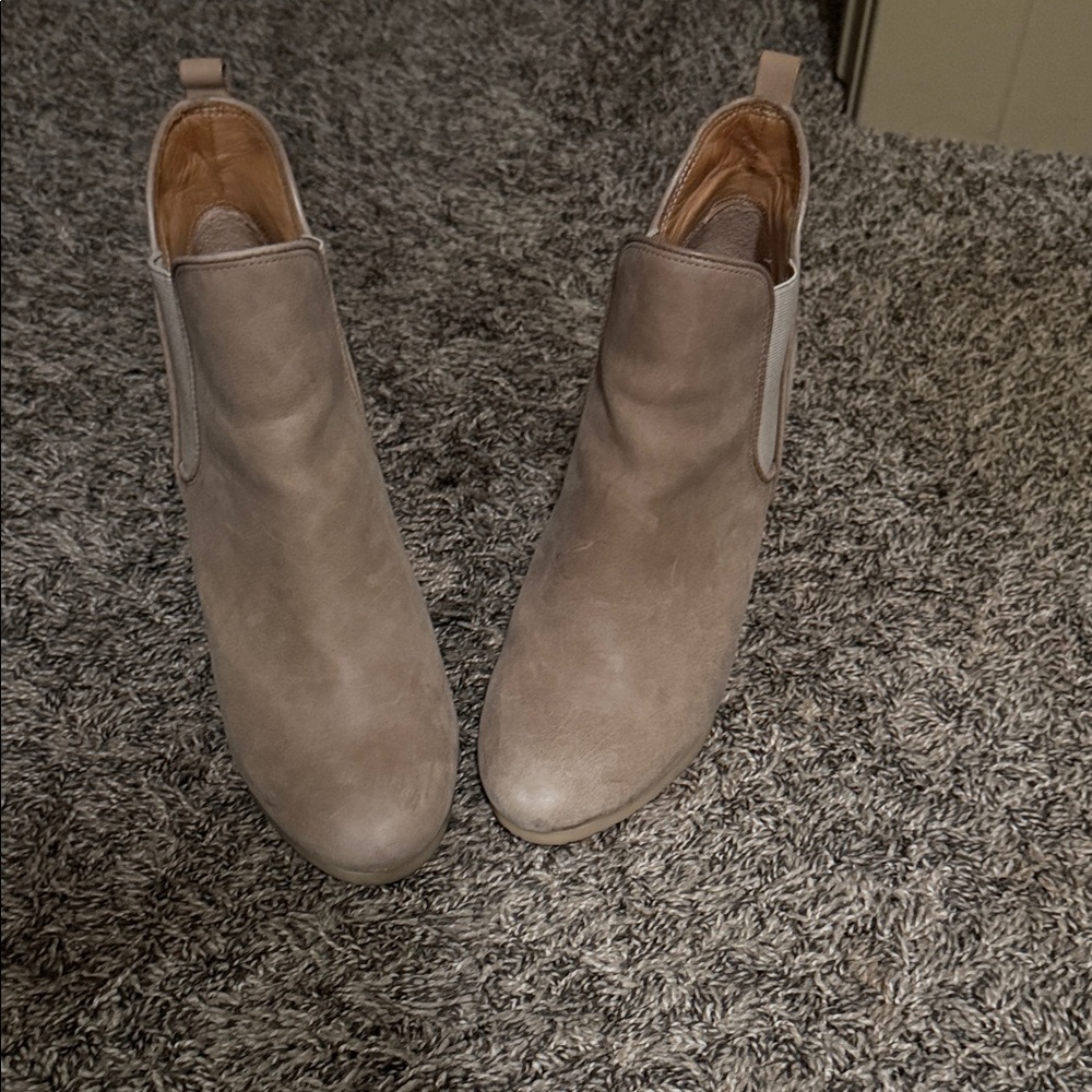 Chic Coach Ankle Booties